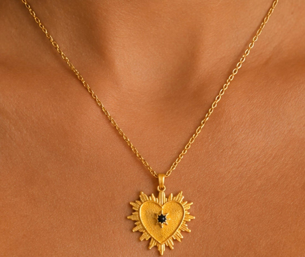 Collar corazón A9