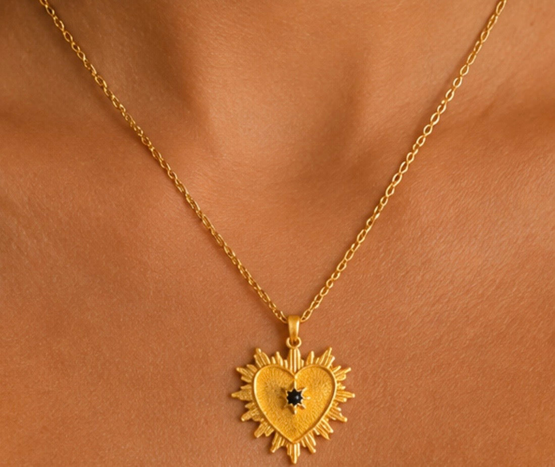 Collar corazón A9